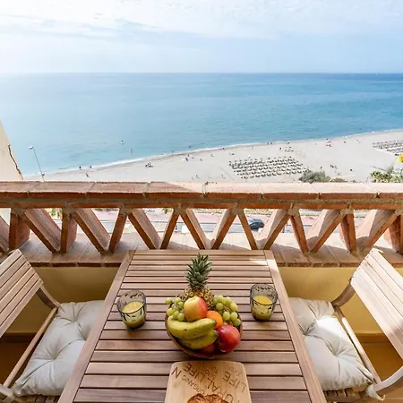 Spectacular Sea Views Parking And Pool Apartment *
