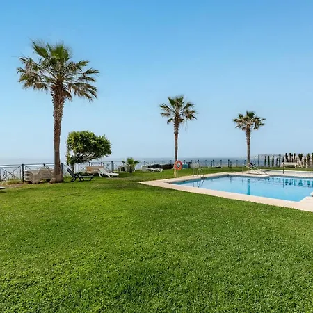 Apartment Spectacular Sea Views Parking And Pool *